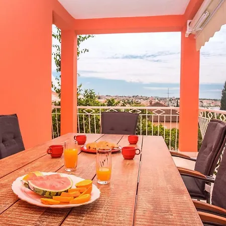 Dawn 别墅 特罗吉尔